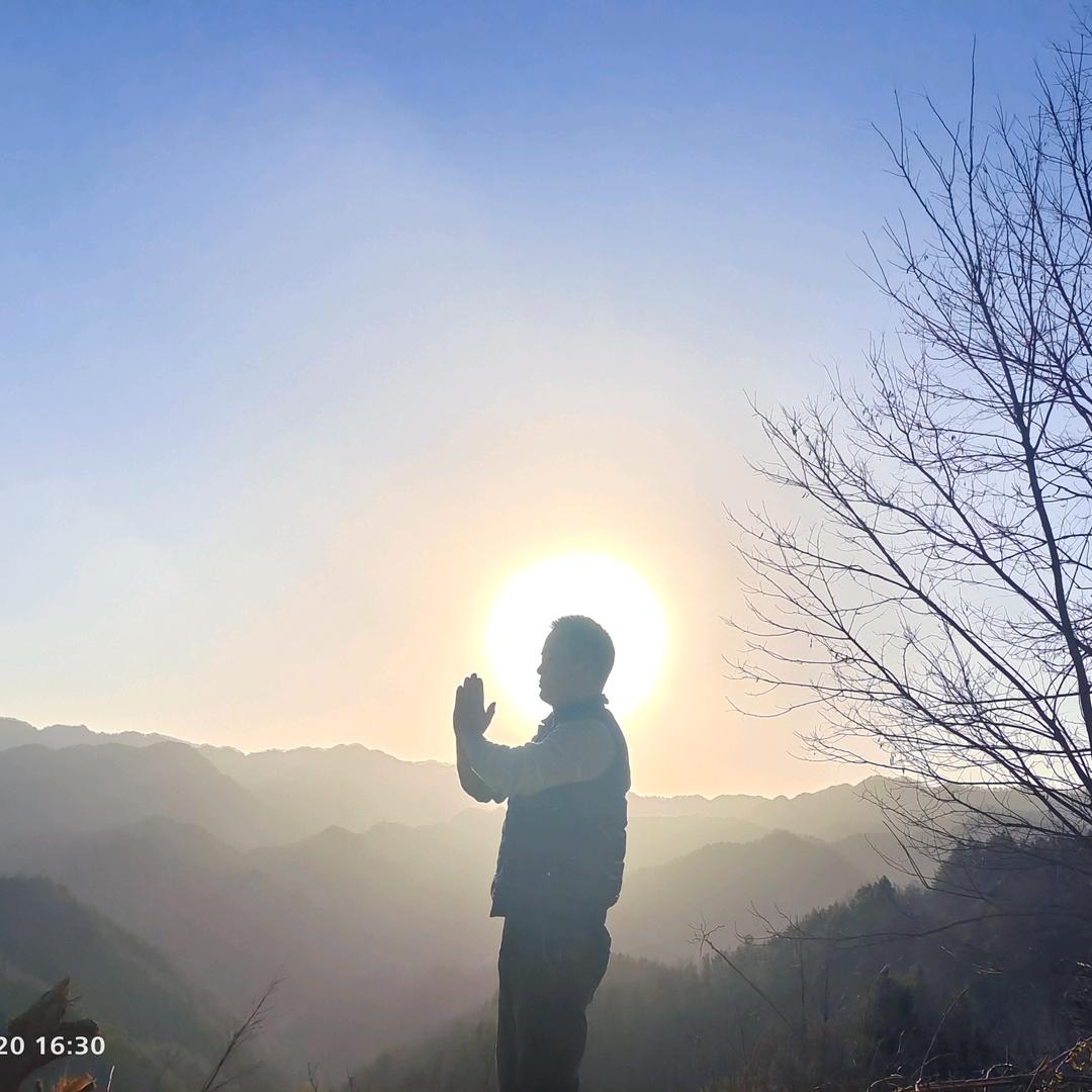 清风徐来《￥》