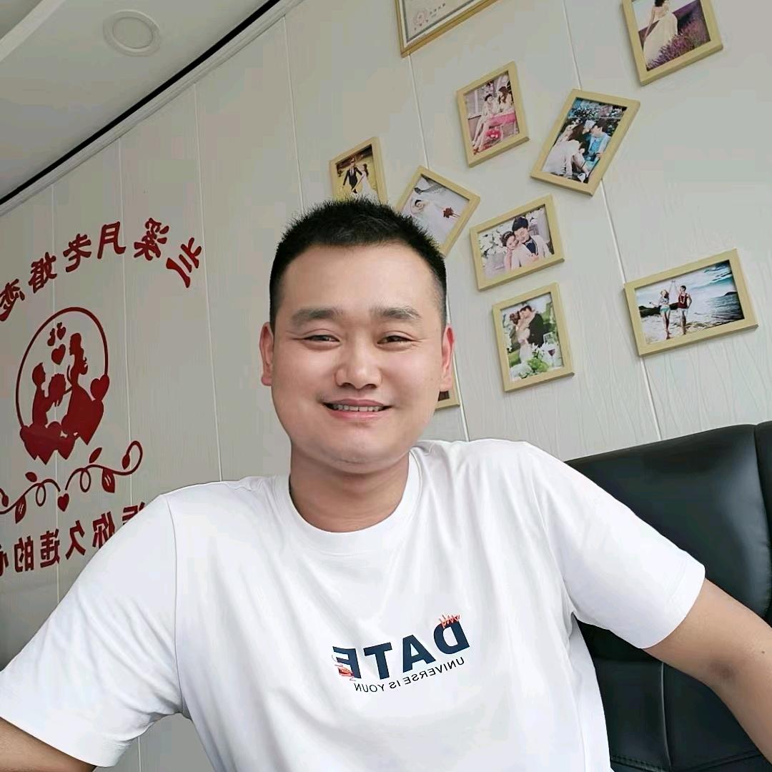 兰溪月老婚恋中心陈鑫君