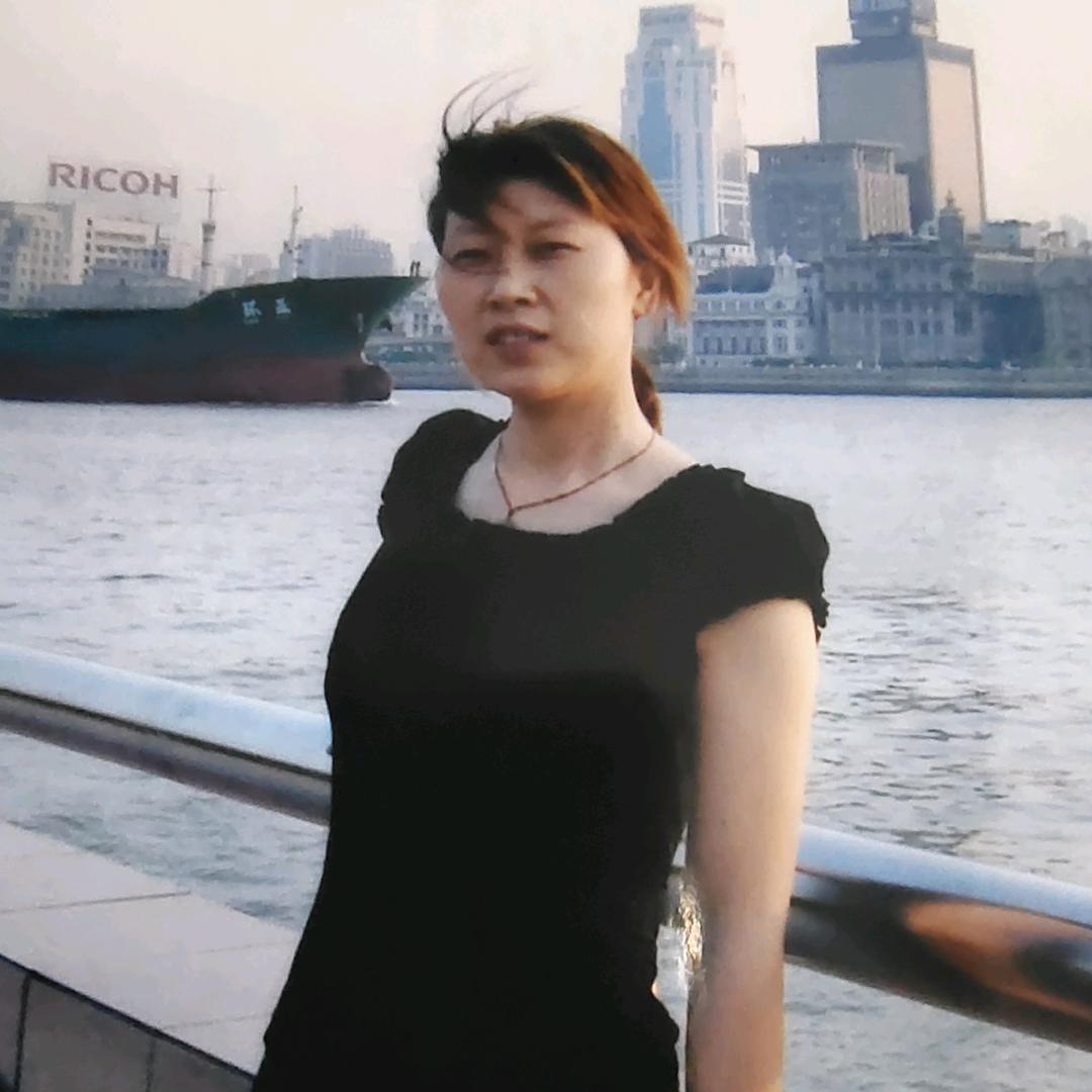 围裙妈妈新安镇老街玉荣服饰）