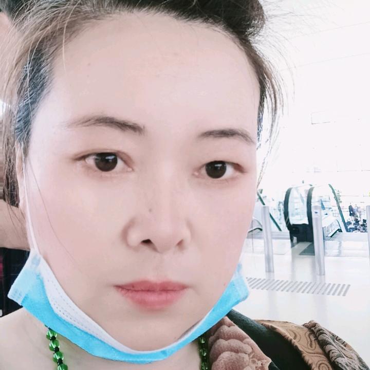 阳琼