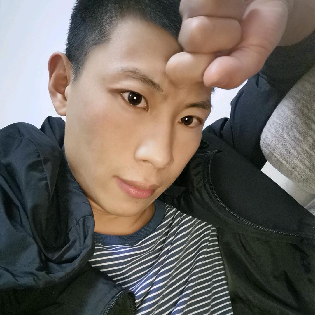 请叫我小军哥哥