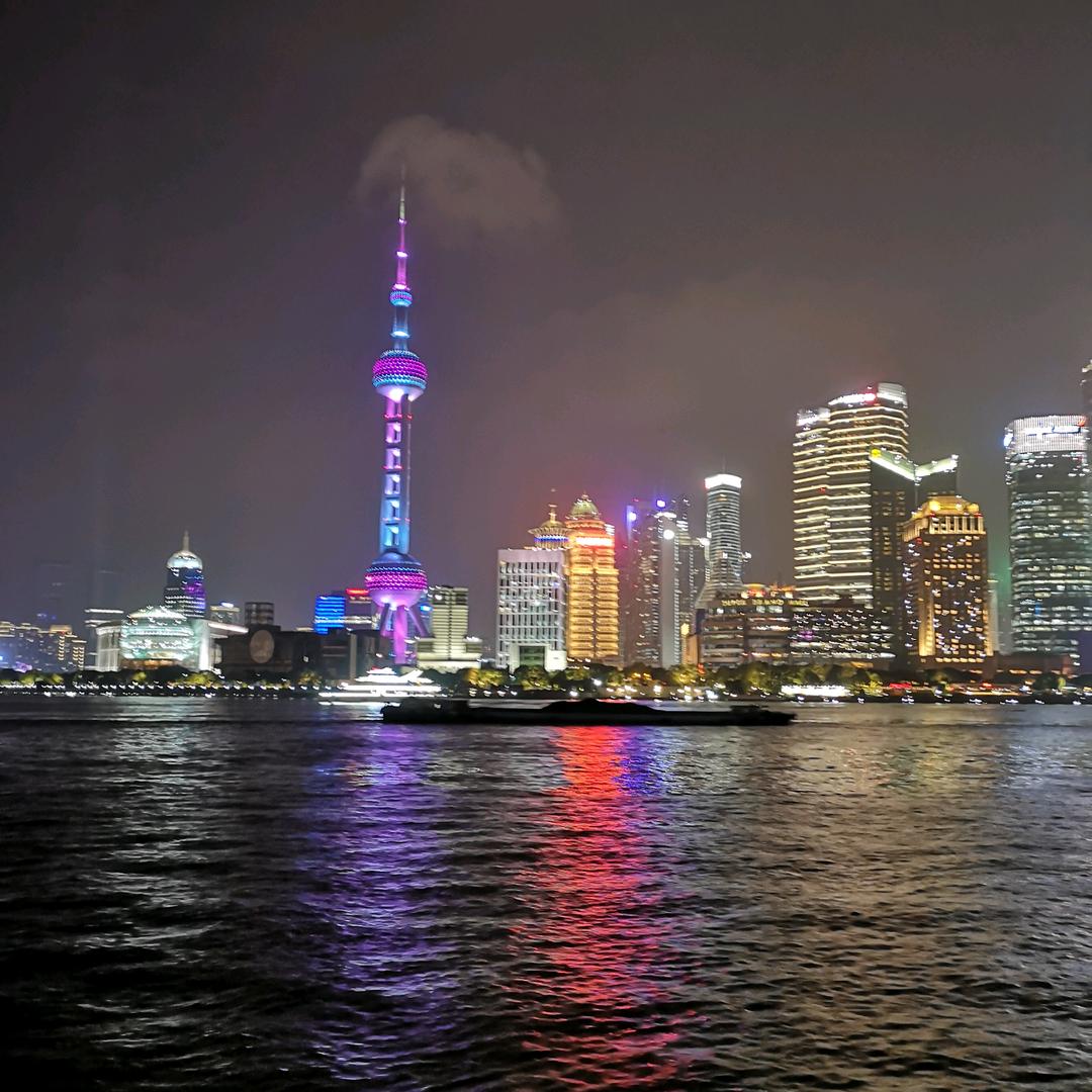 再见只是陌生人