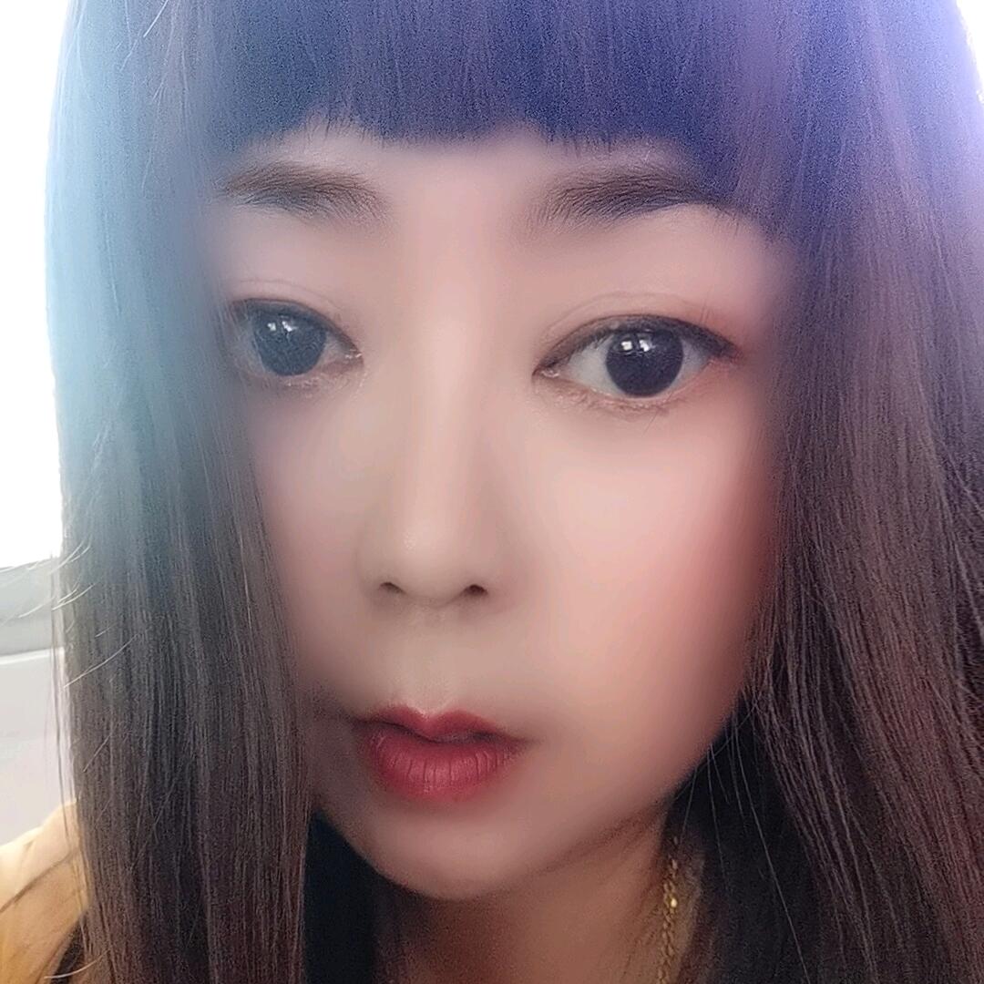 山药姐，红娘邓姐。