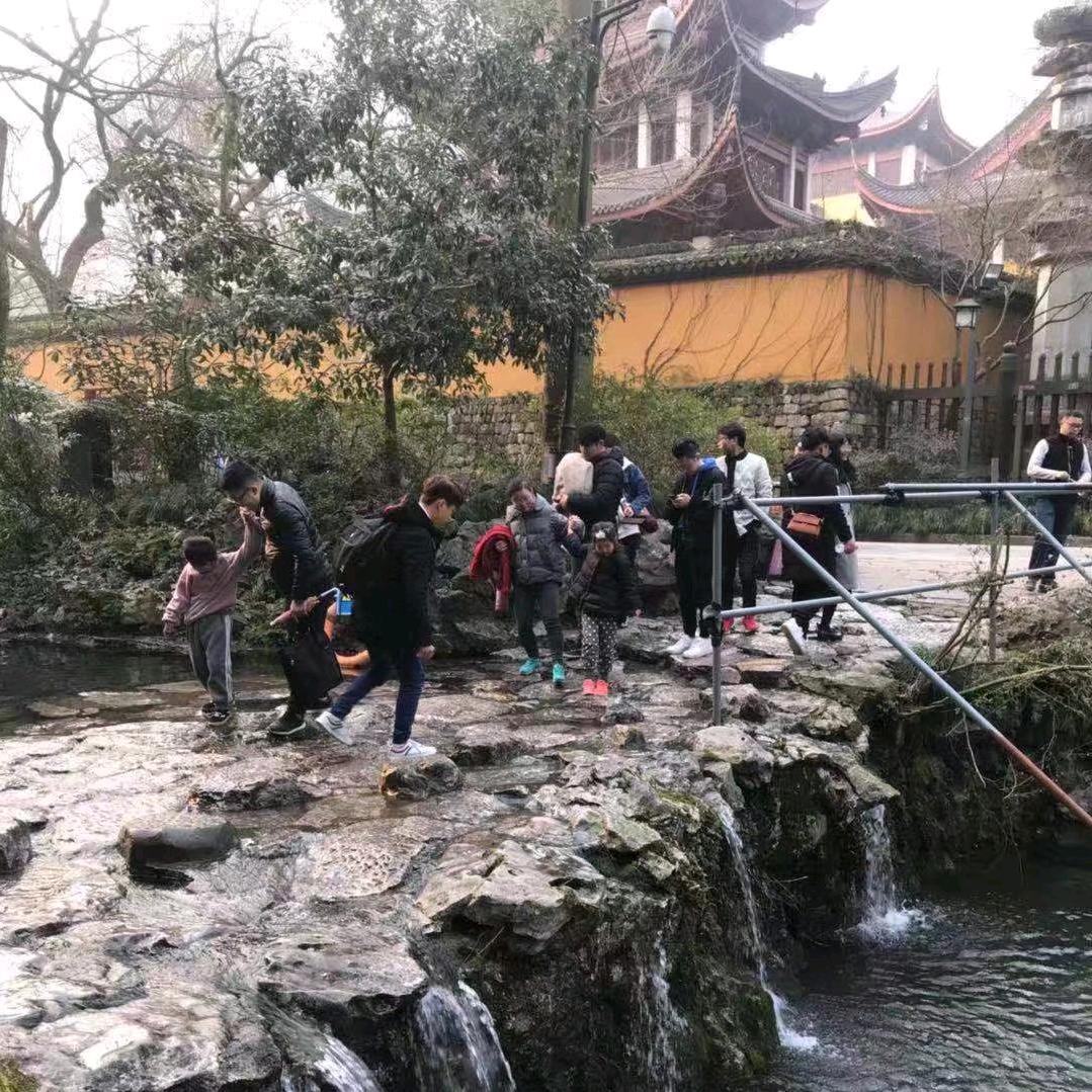 提笔落字似文案
