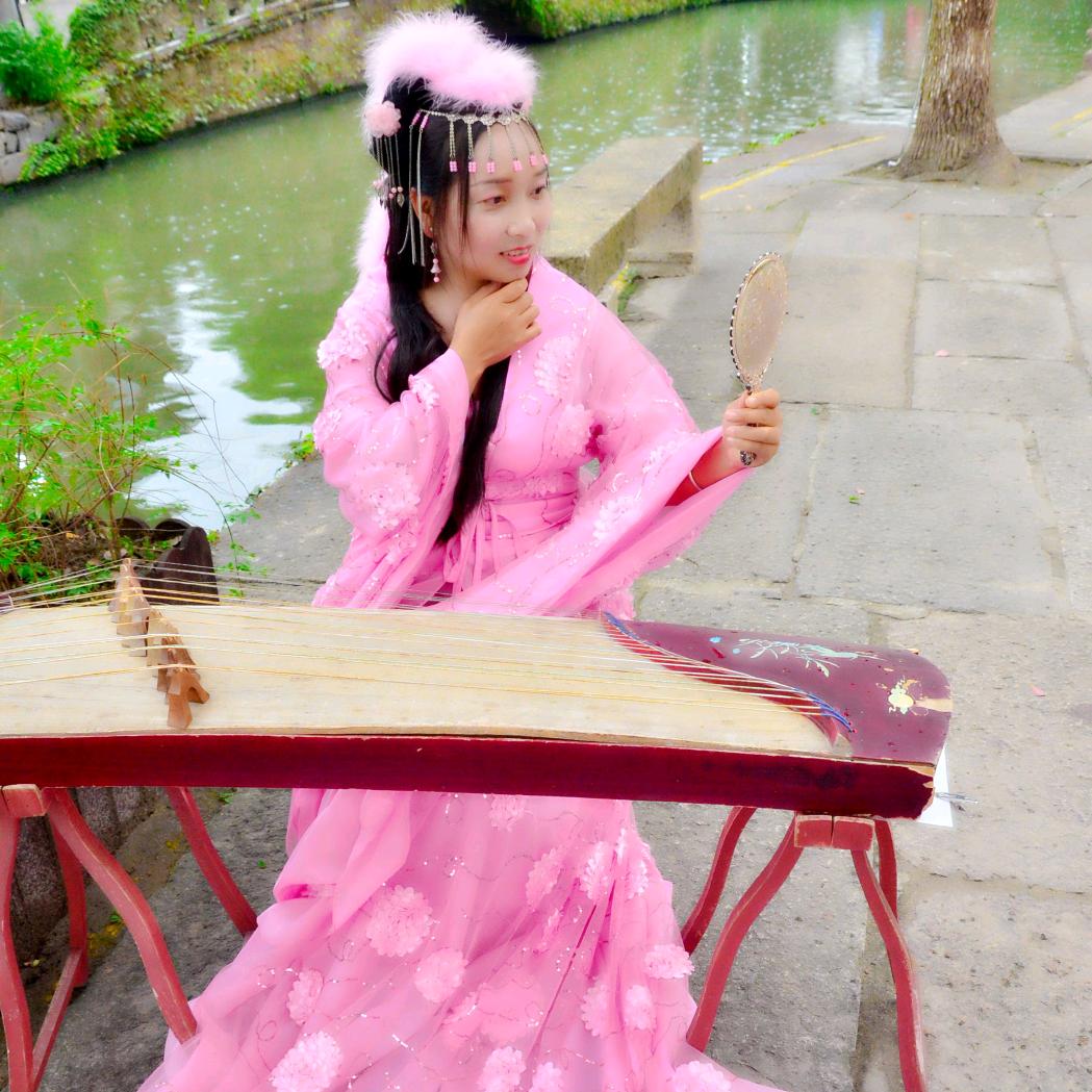芳芳姐