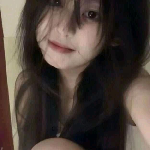 江一一