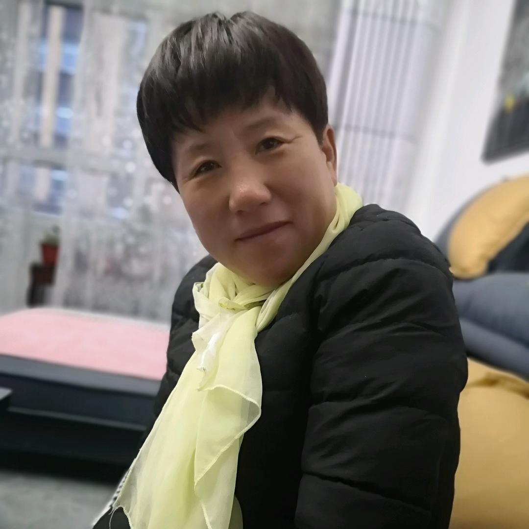 朱集四平调侯爱丽出租大舞台五块大屏