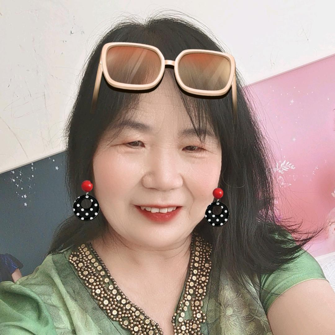 丁丁奶奶