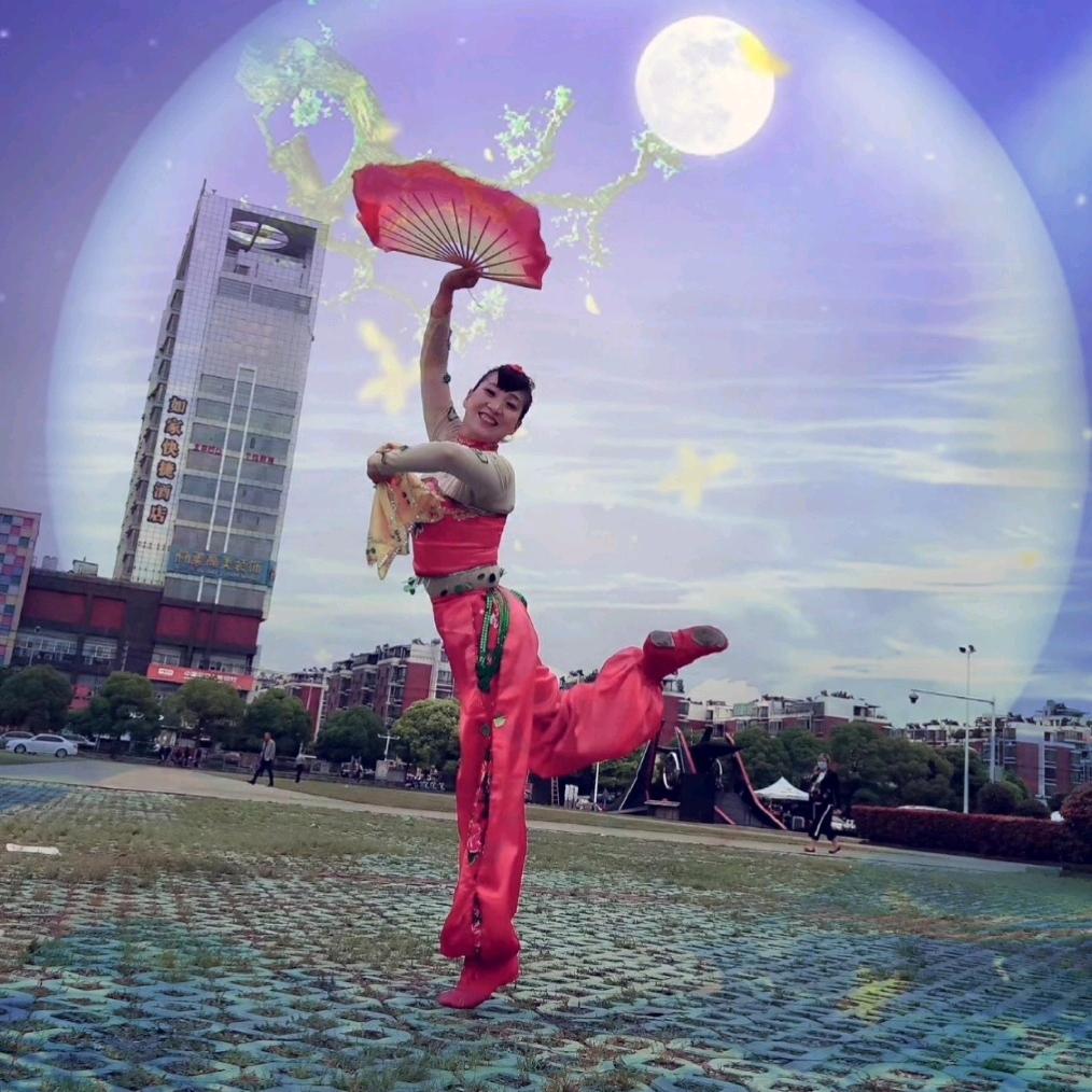 ✨爱跳舞的琴✨