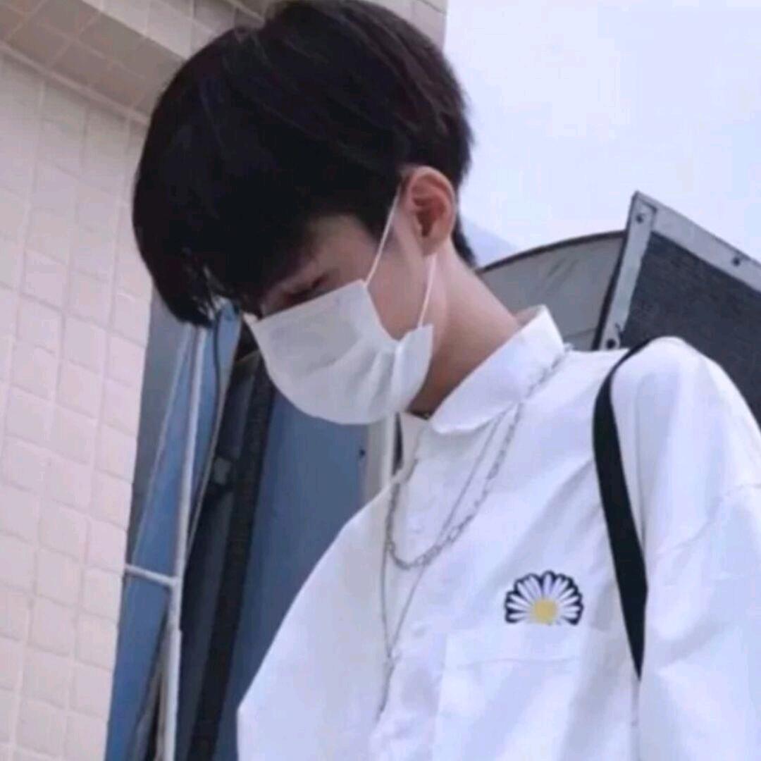 李少羽