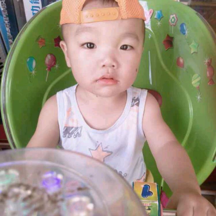 星星的哥是月亮