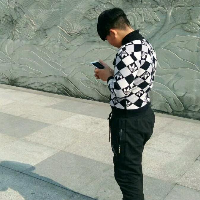 邱四少