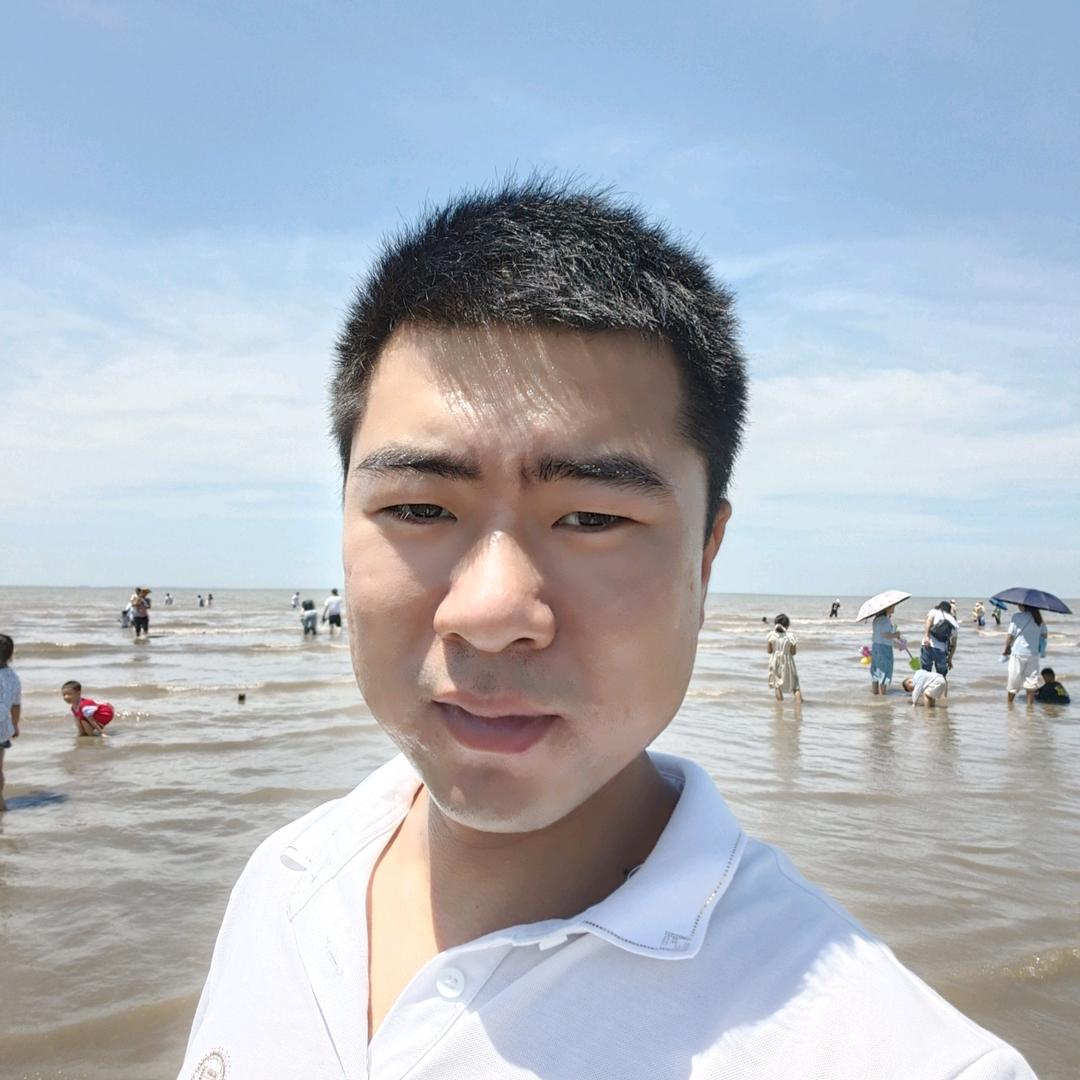 阿亮