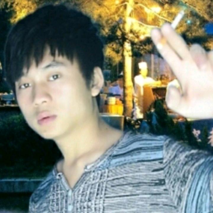 待你长发及腰，朕赐你✂