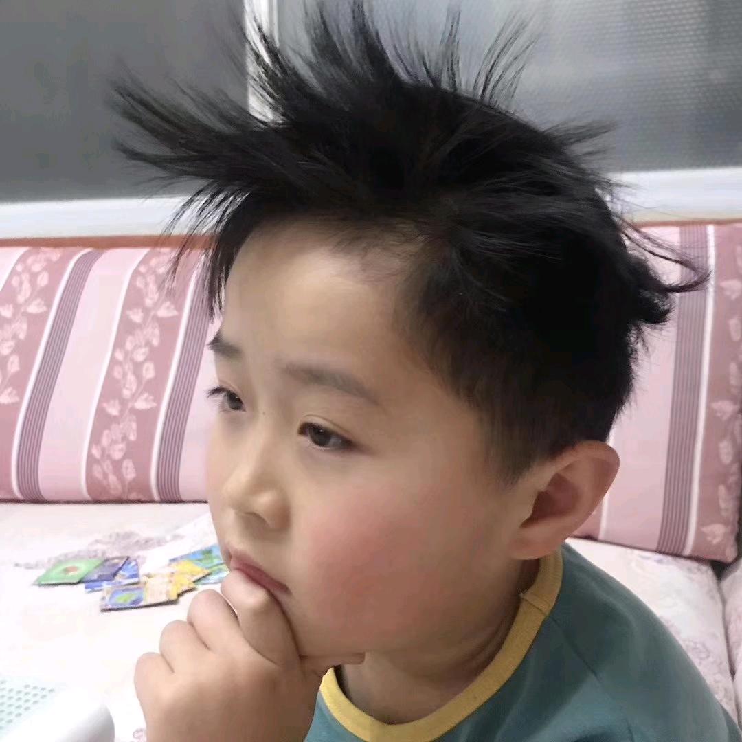 伟爵爷(ー_ー)!!