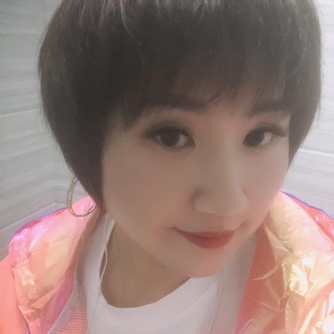 归易庄园负责人/胡姐