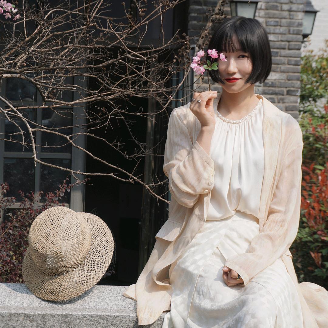 LOWKEY-低调（青青）