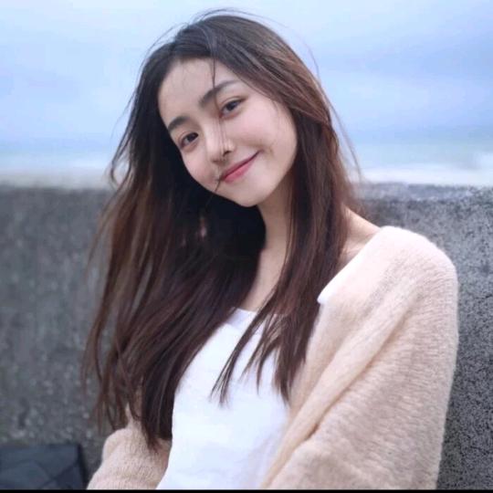 小 七