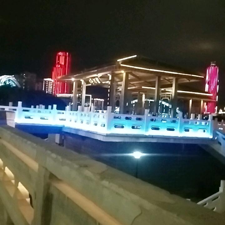 一路长虹🌺