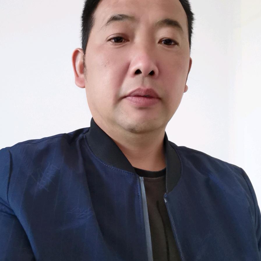 王世红:《专业打桩，打地固梁》