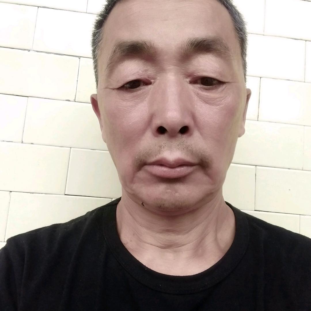 严三哥