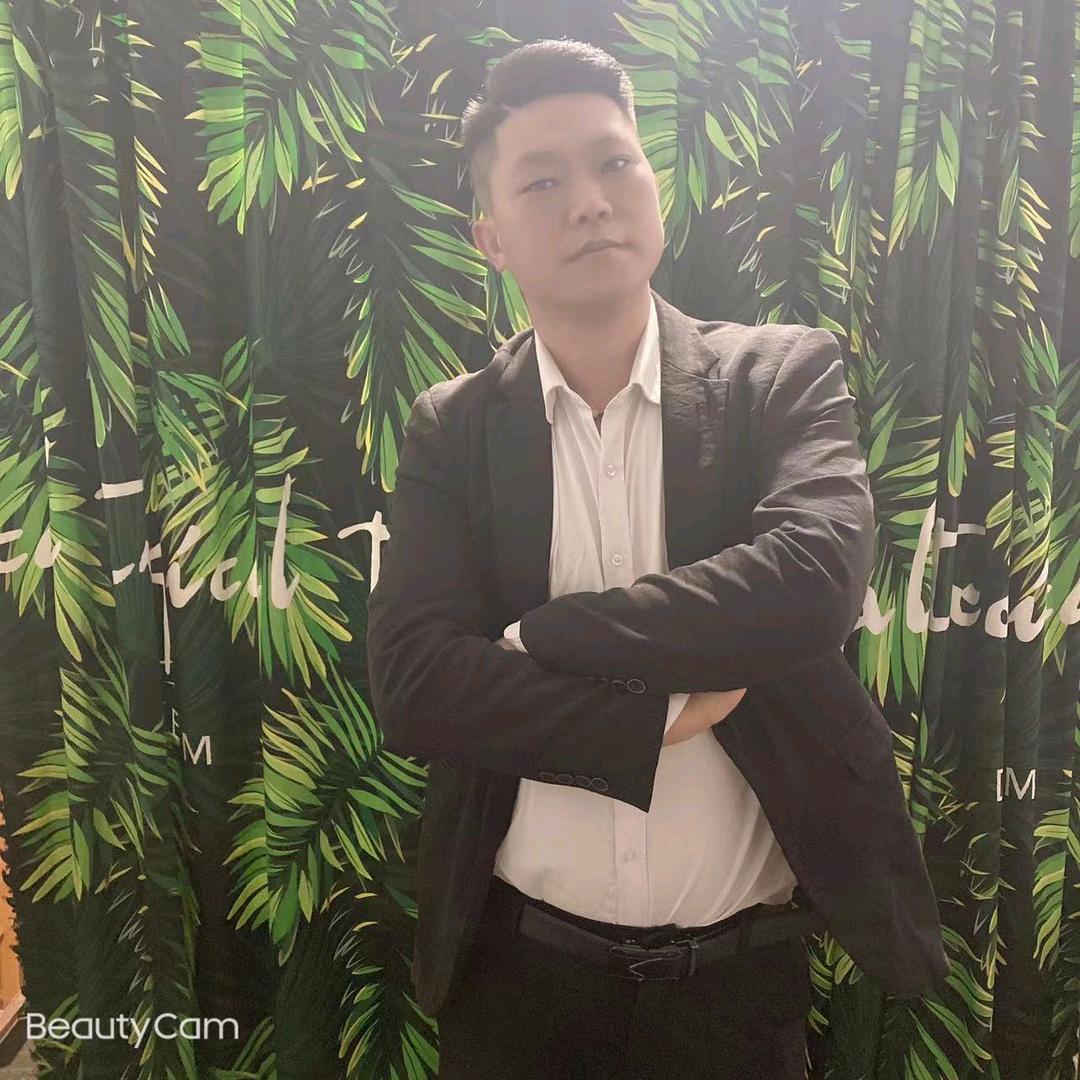 平坝房产哥（小龙）