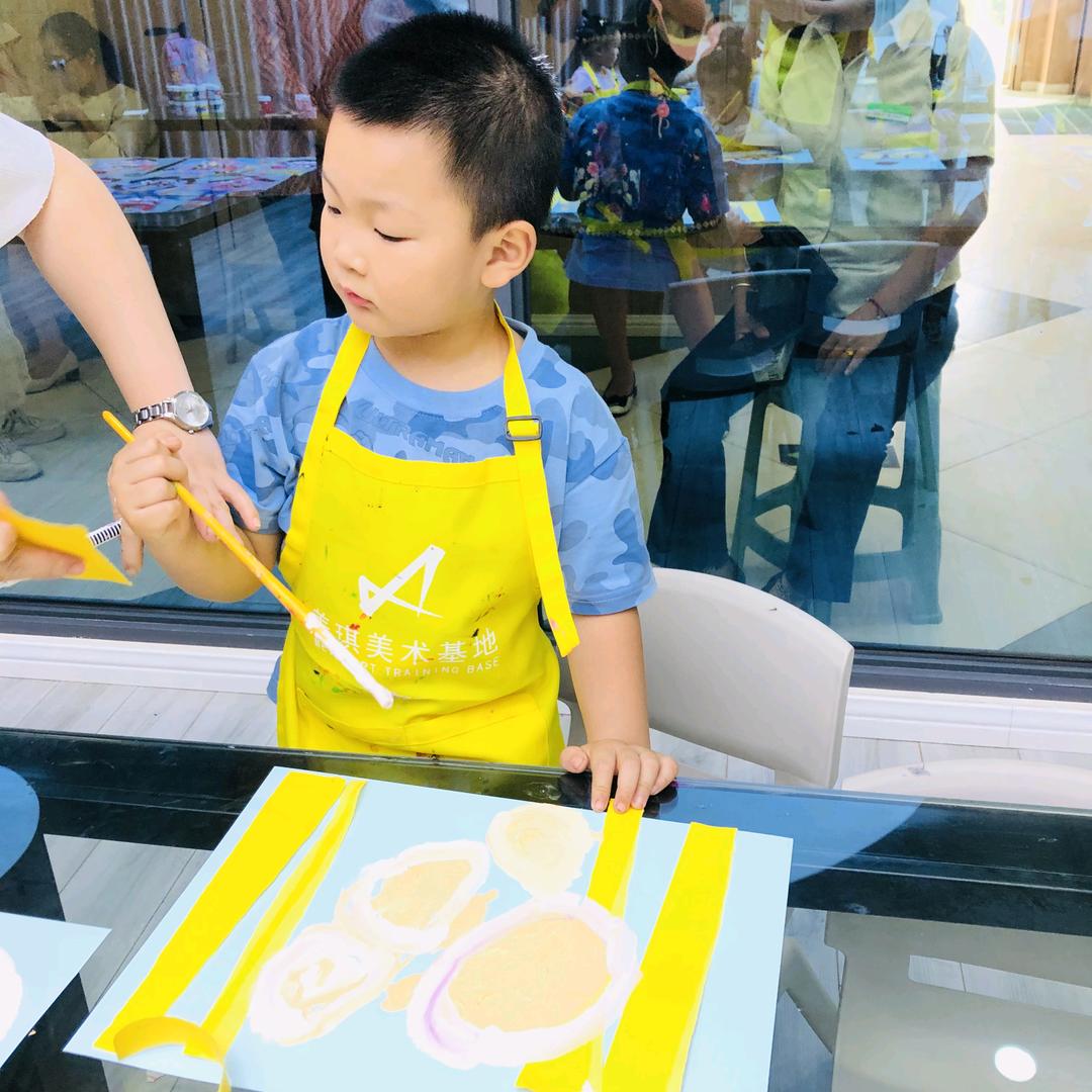 小格子衬衣。。