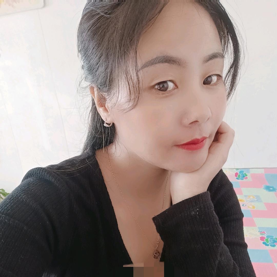 躲躲藏藏小情緒