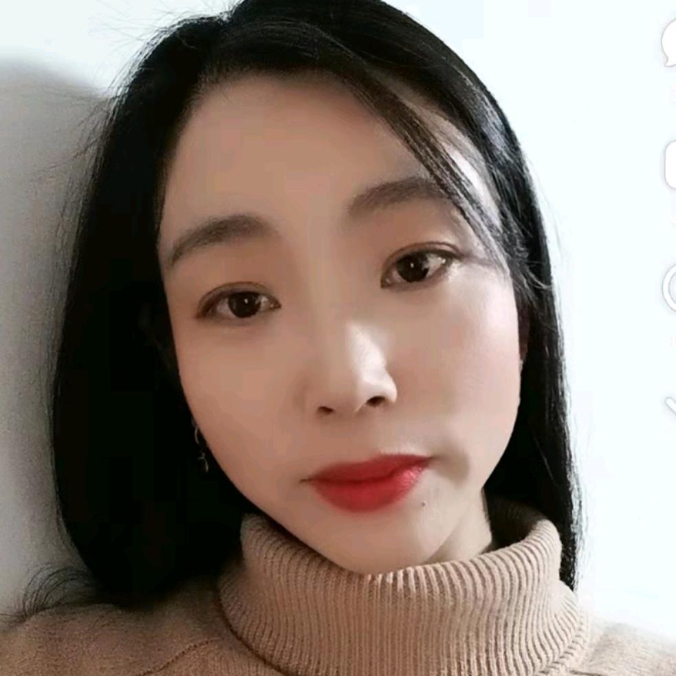 依蕾女装