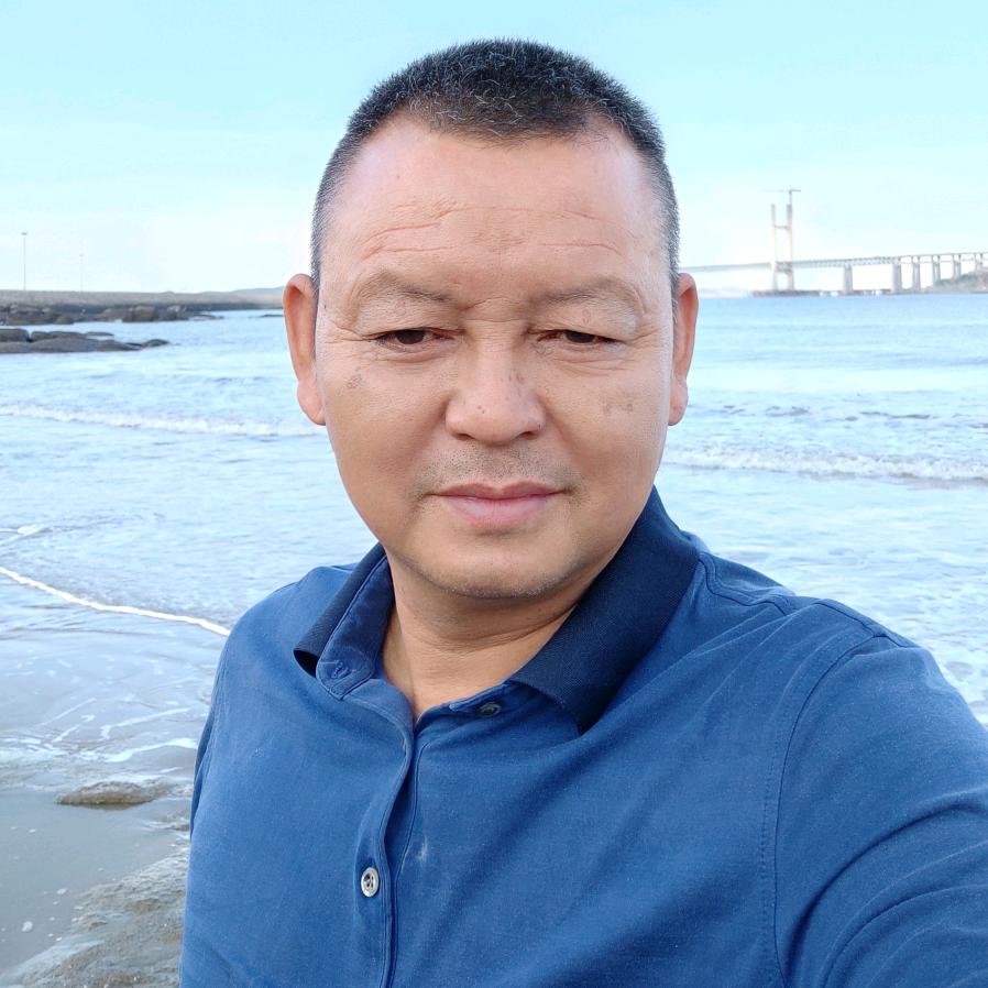 钓鱼人