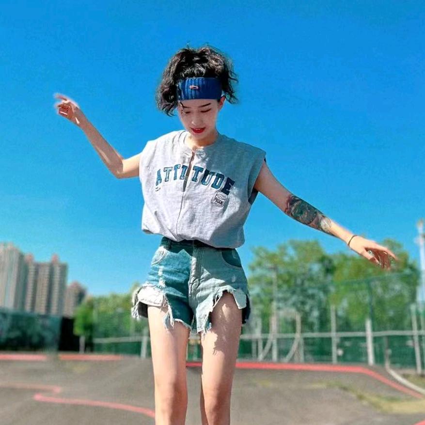 🏊🏻‍♀️染指间荒废了୧⍤⃝💞流年