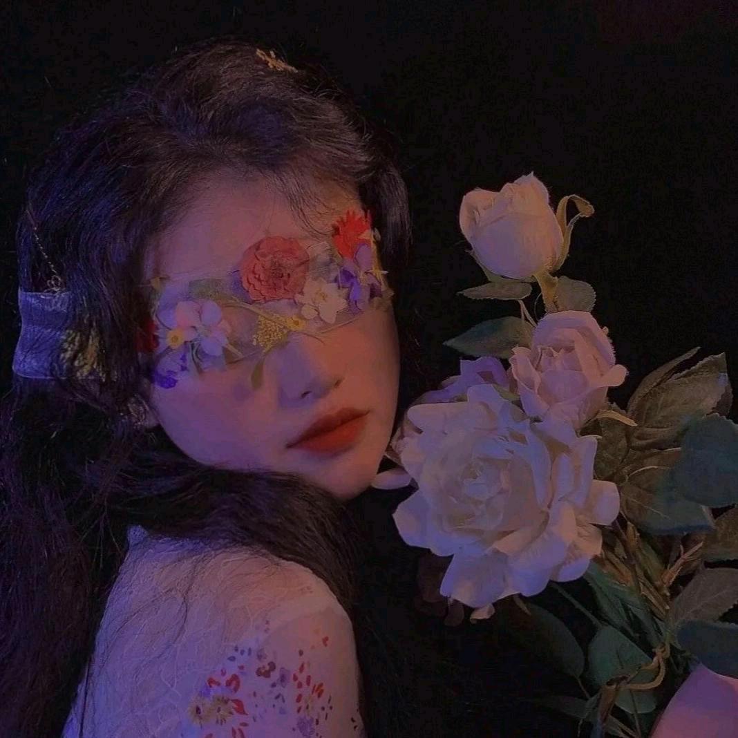 喜欢呀(ღ˘⌣˘ღ)