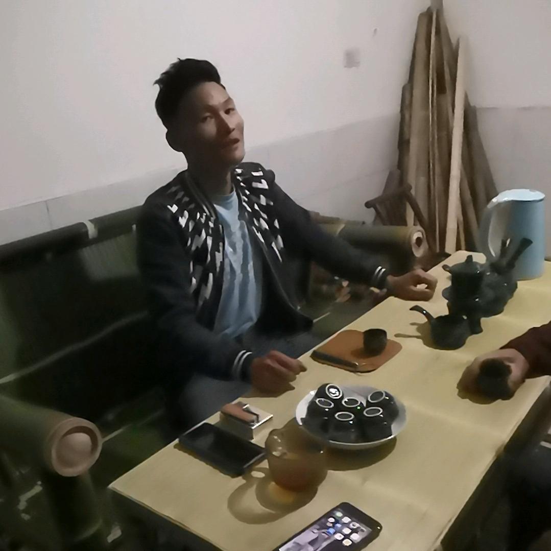壁哥