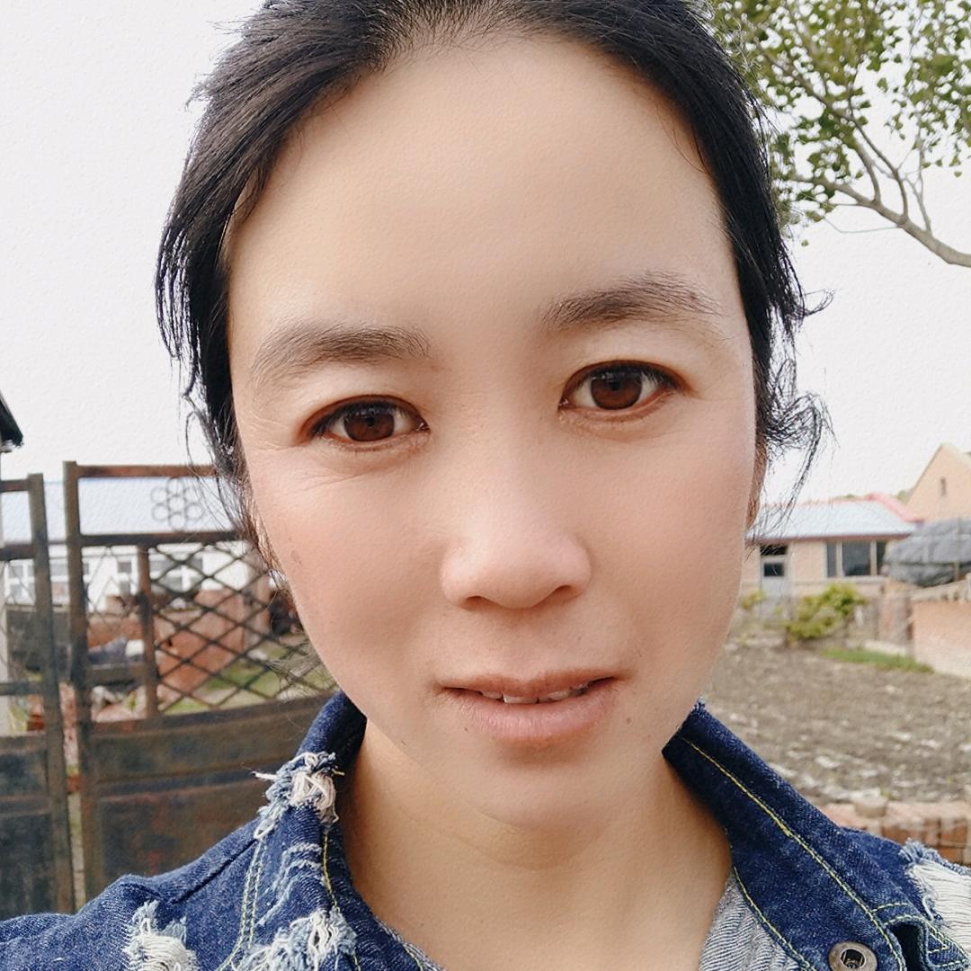 潘虹