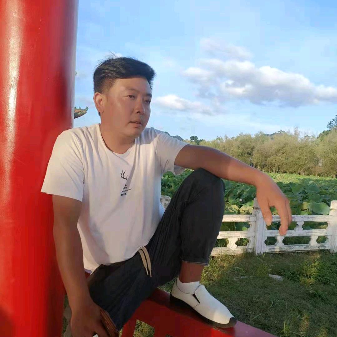 ♥为你(｡￫v￩｡)停刘♥