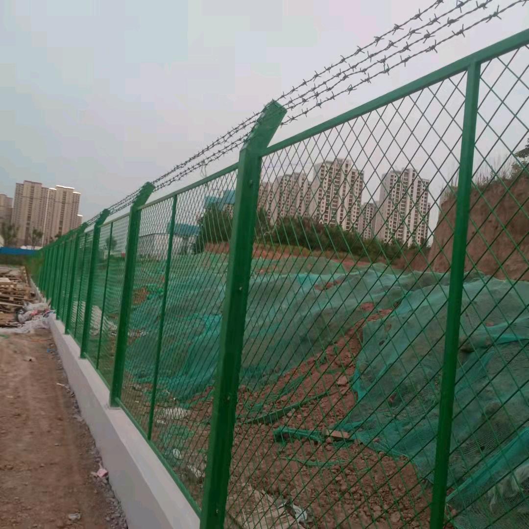 华源强胜护栏网厂