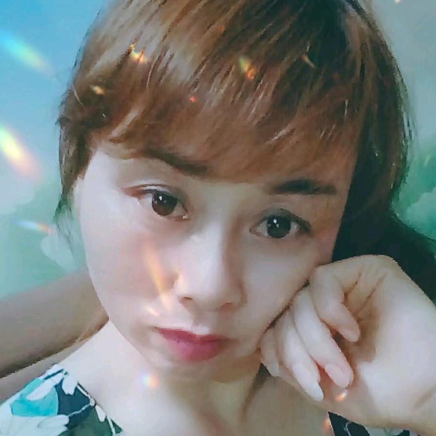 阿莉（勿连赞）