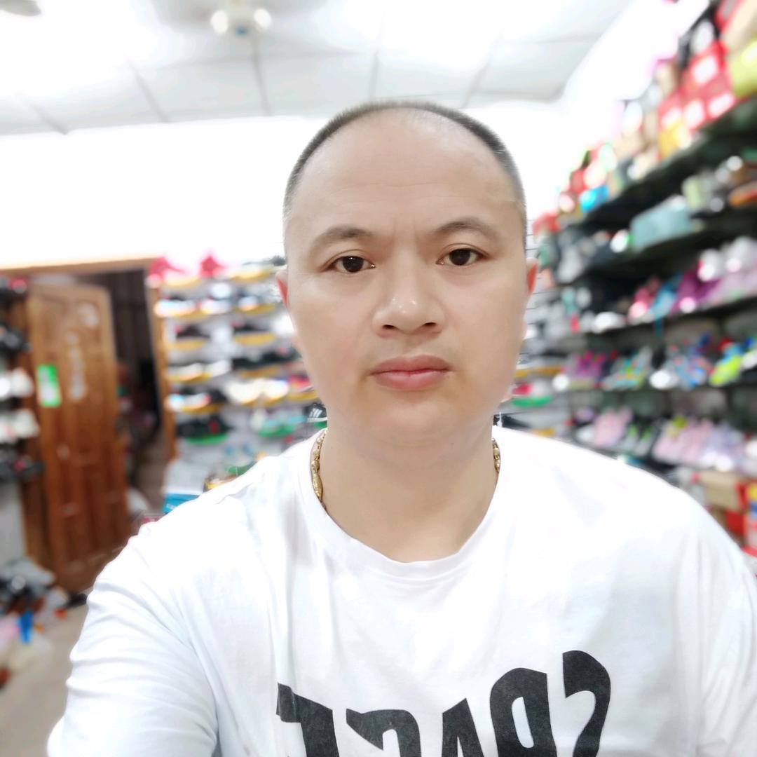 彭旭