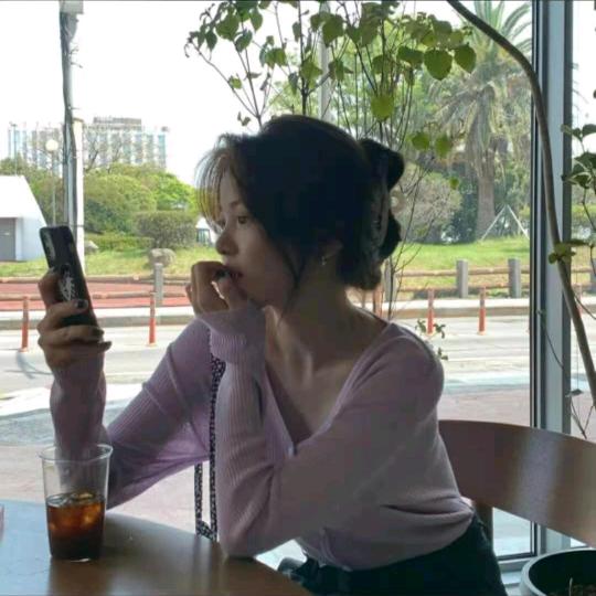 李 开 心