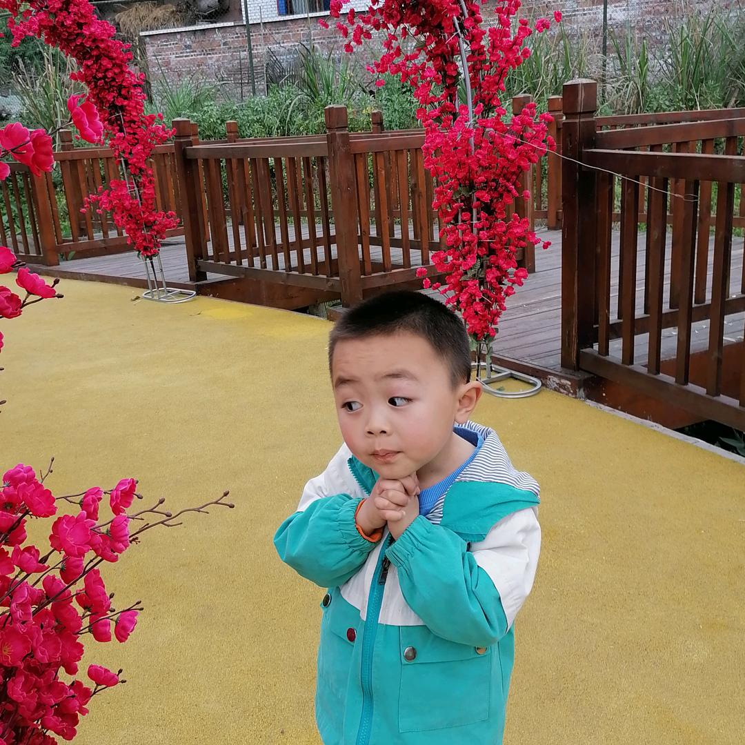 全屋定制衣柜，徐