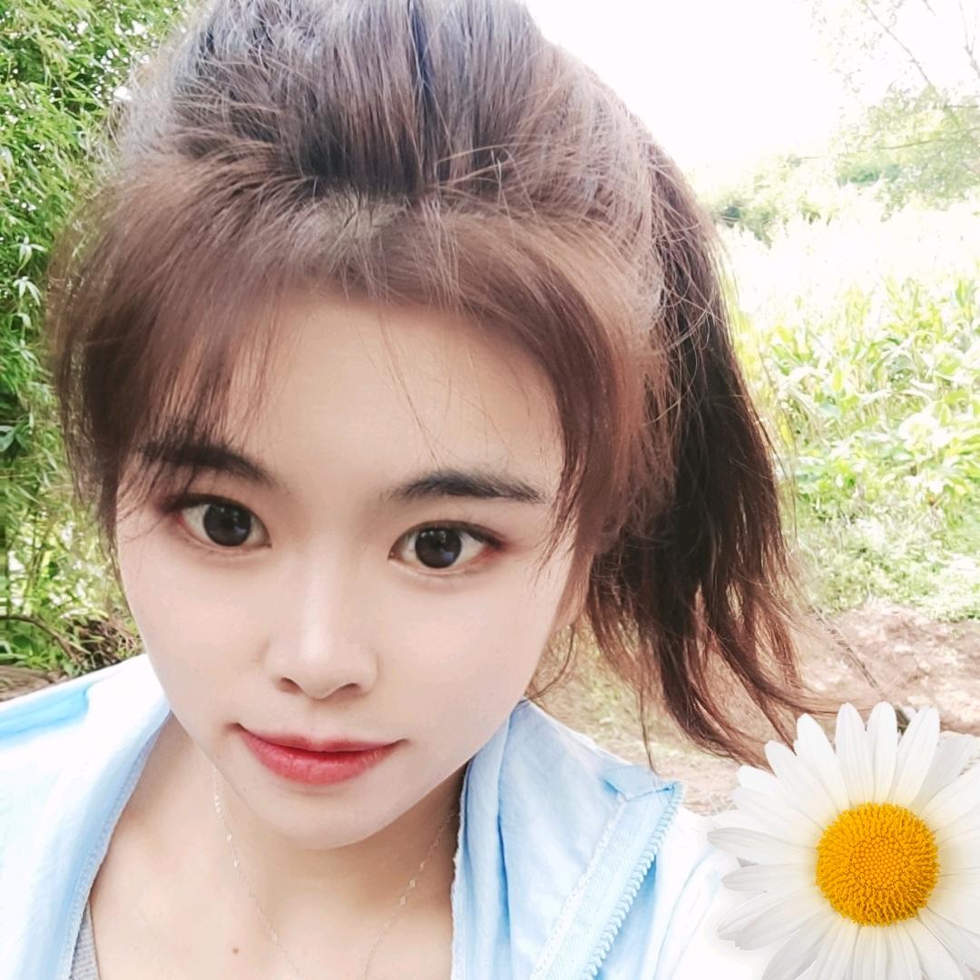 黄大妮