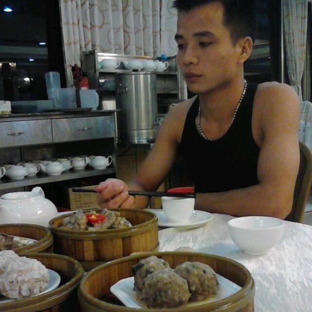 不忘初心……小黄