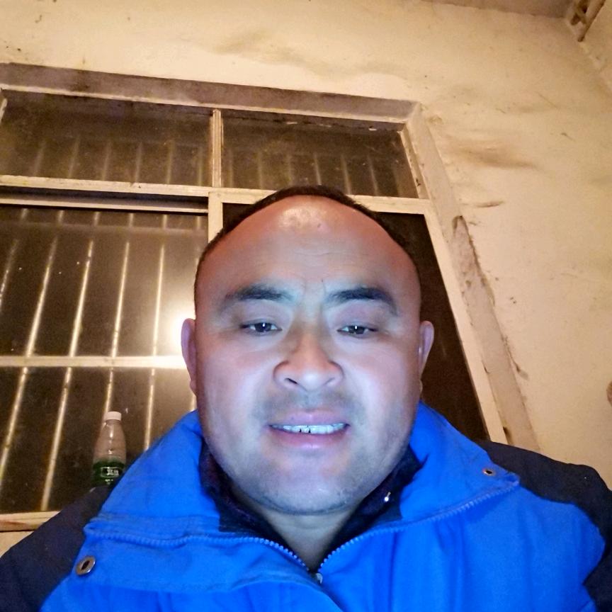 人生在世转眼百年