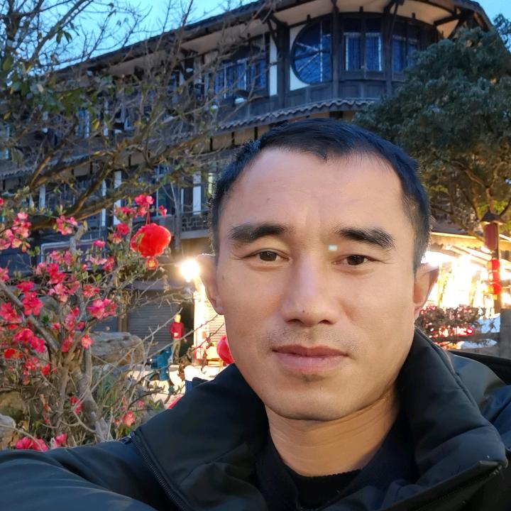 用户766488992139张红砖