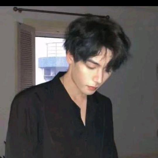 居然轰趴馆官方号