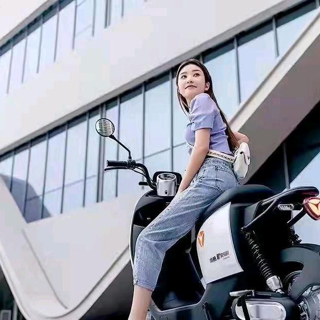 唐河雅迪丁岗总店
