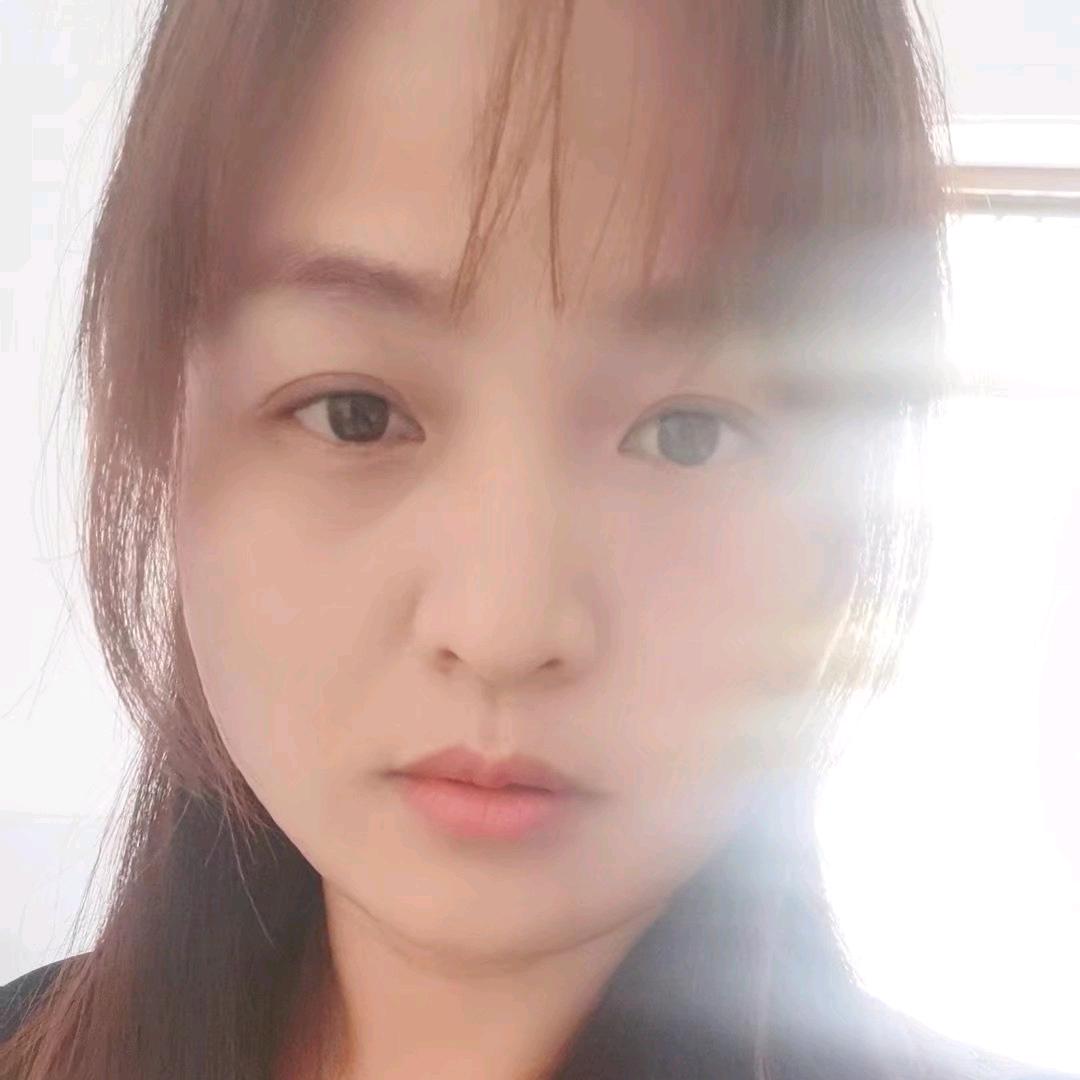 陌颜（@）