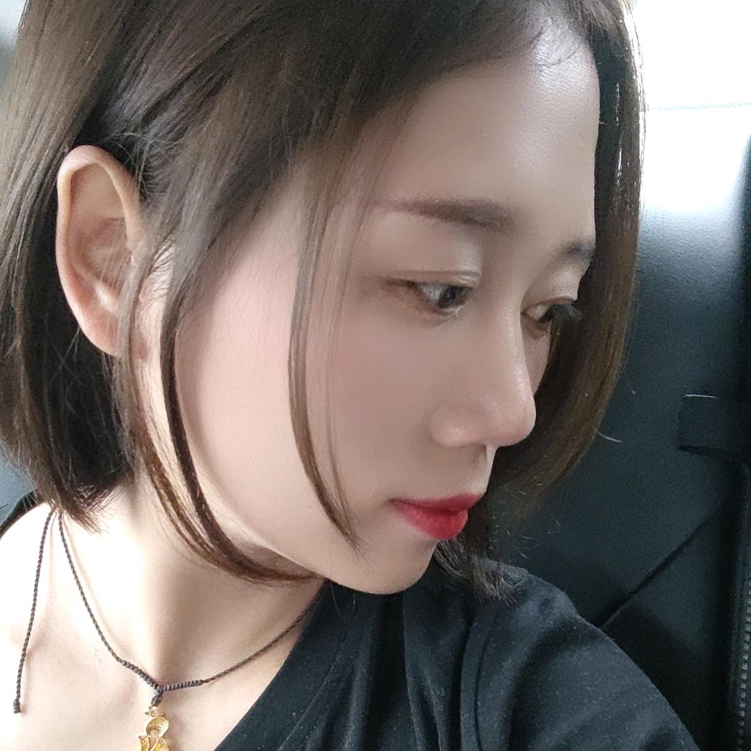 鲁甸小杨姐