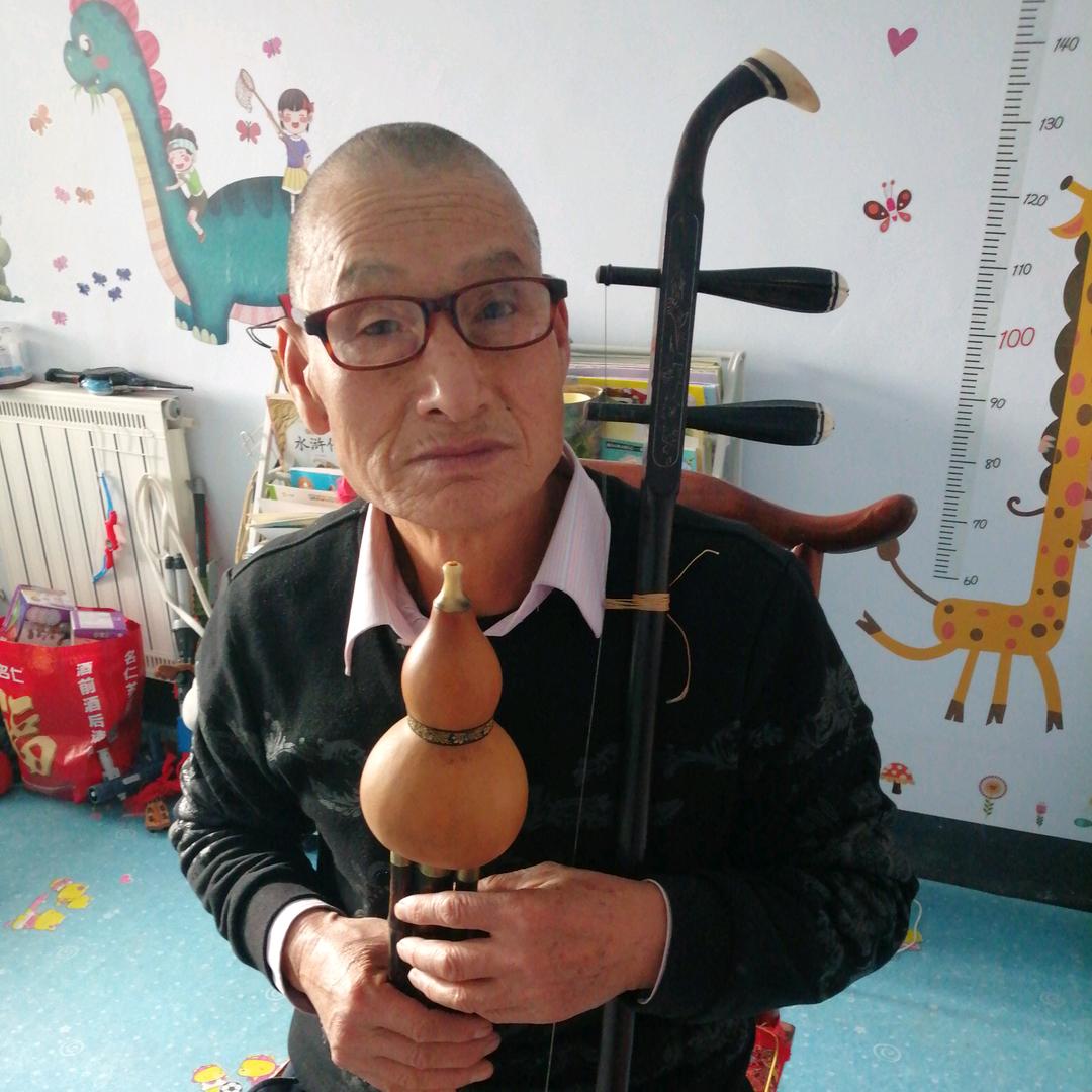 老郑爱音乐