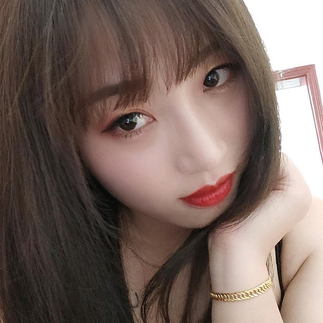 @红红